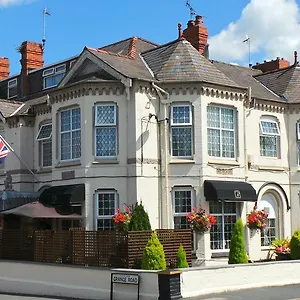 Brookside & Restaurant ,suitable For Solo Travelers, Couples, Families, Groups Education Trips & Contractors Welcome Chester