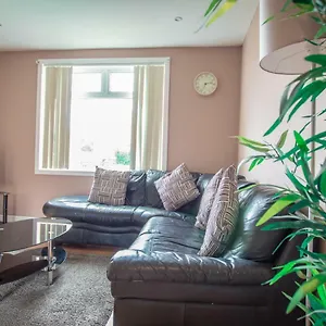 Montgomery - Stevensons Apartamento
