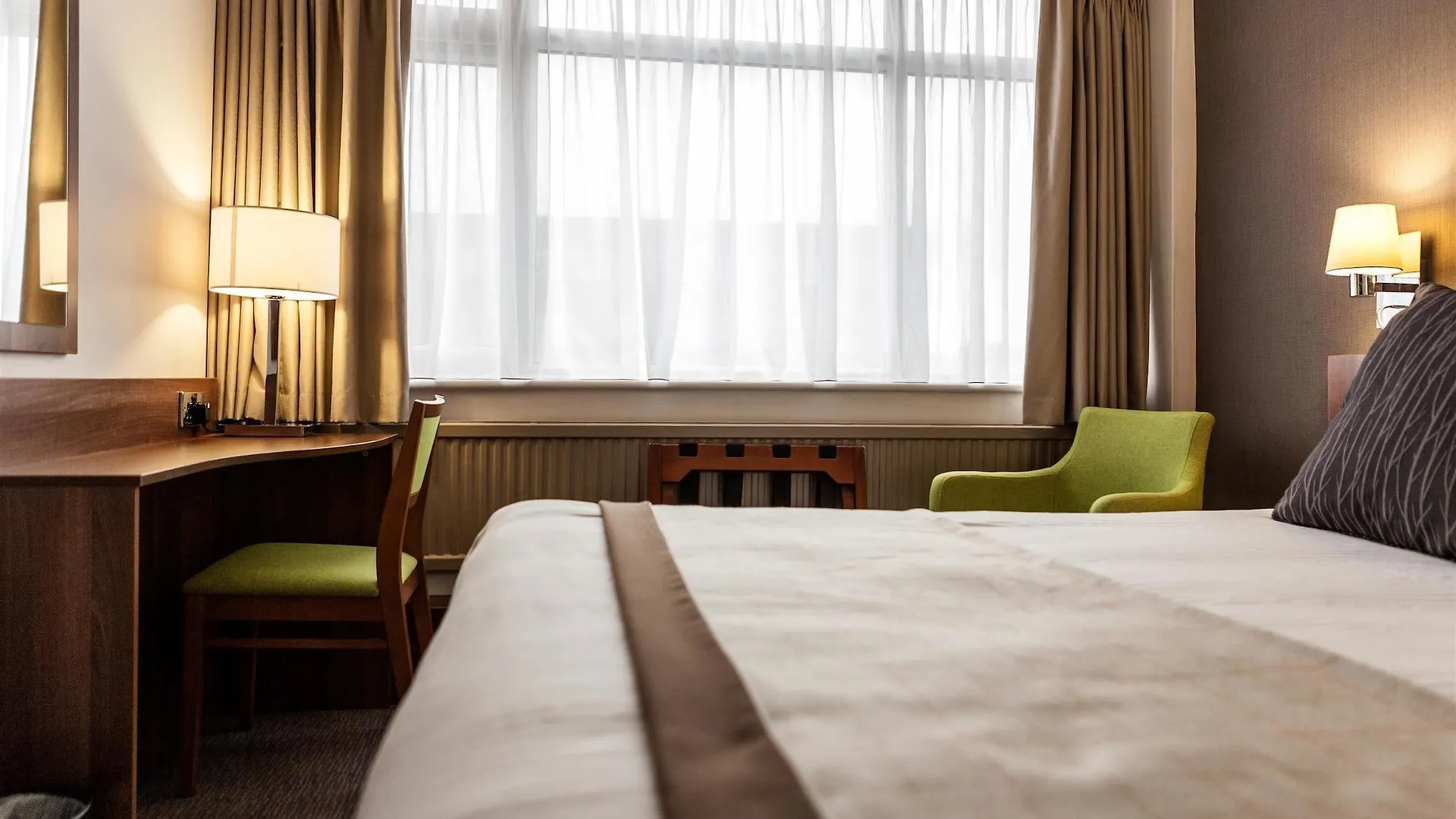 ***  Cresta Court Hotel Altrincham United Kingdom
