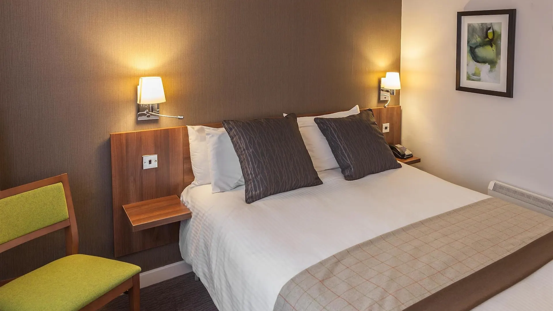 Cresta Court Hotel Altrincham
