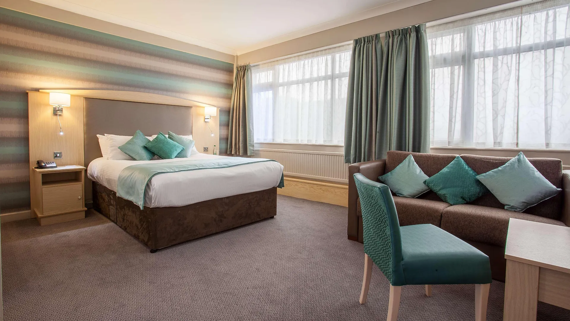 Cresta Court Hotel Altrincham