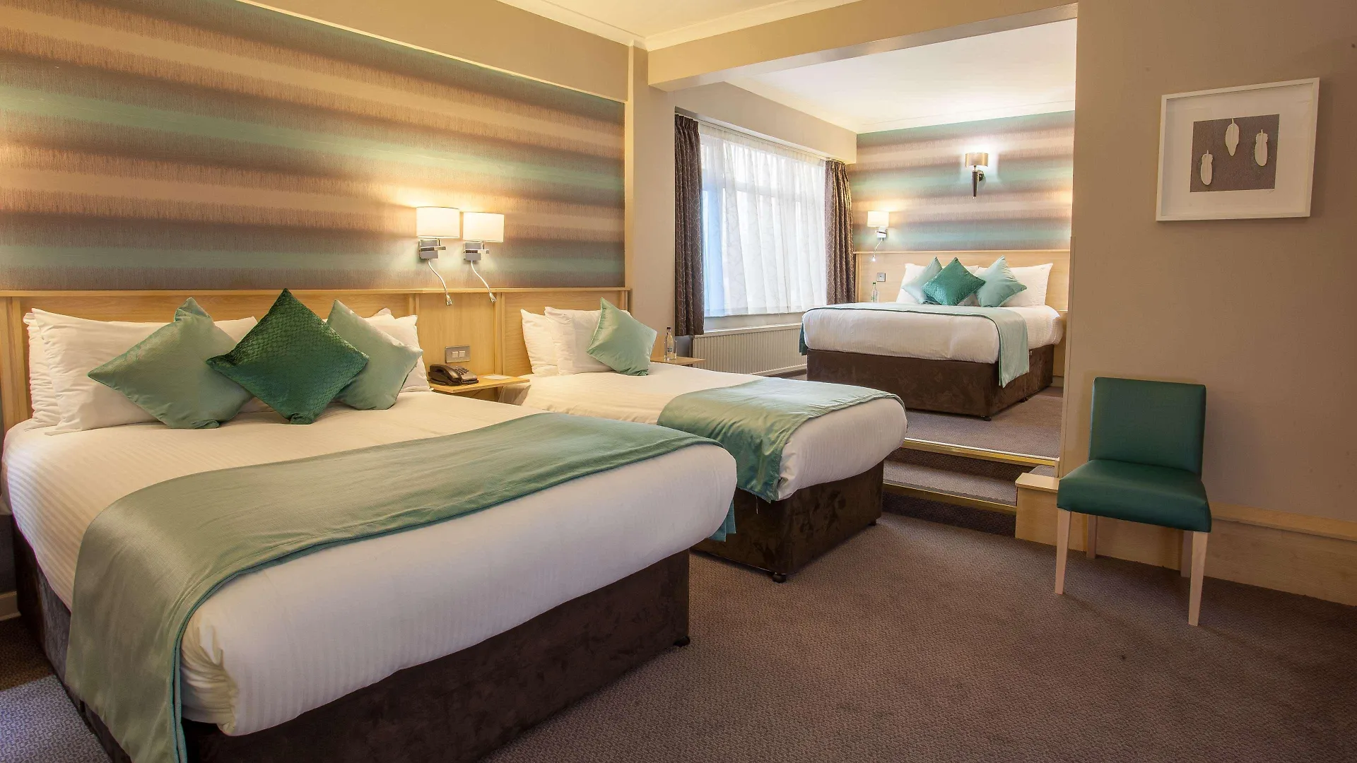 Cresta Court Hotel Altrincham