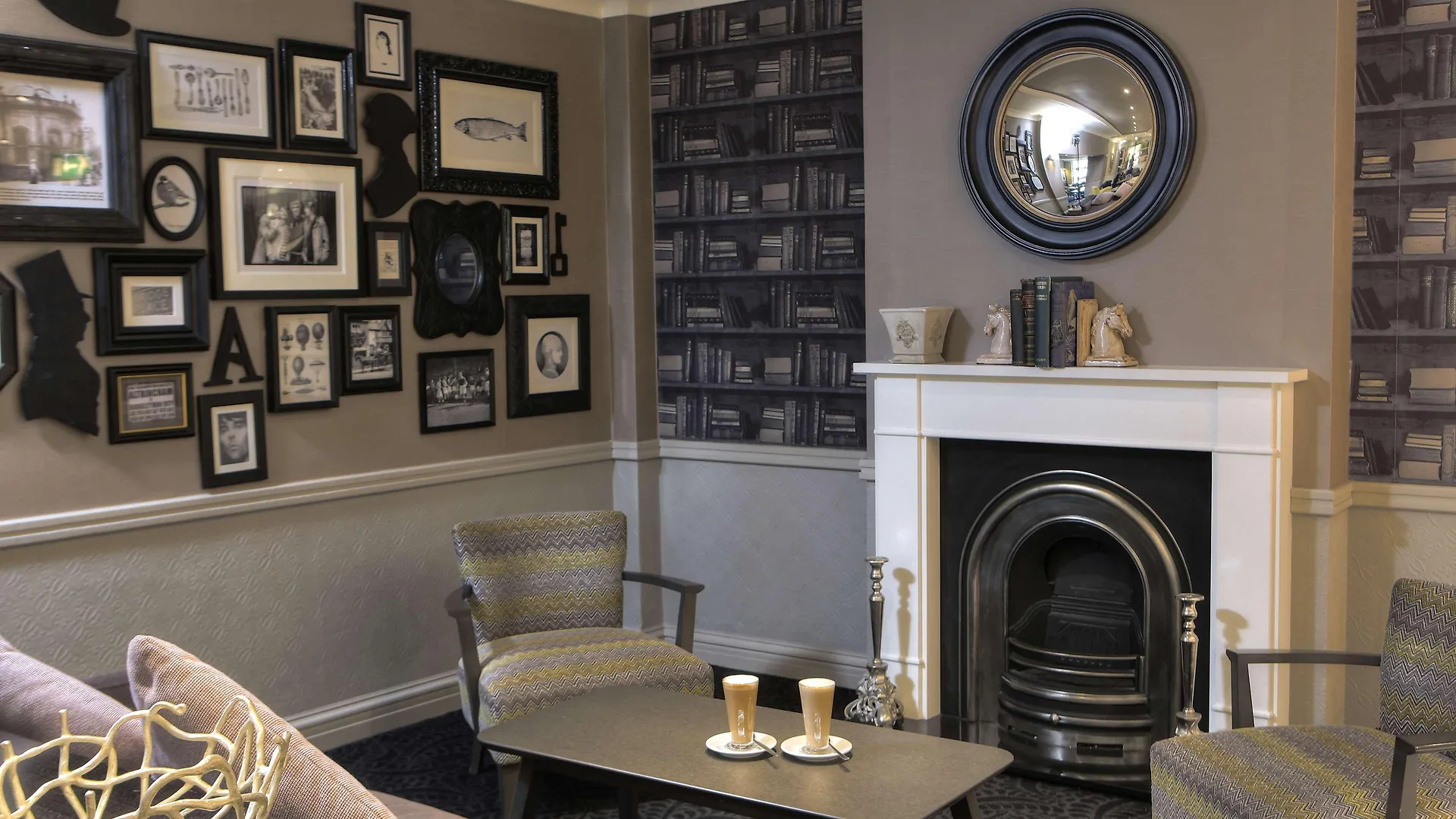 Cresta Court Hotel Altrincham United Kingdom