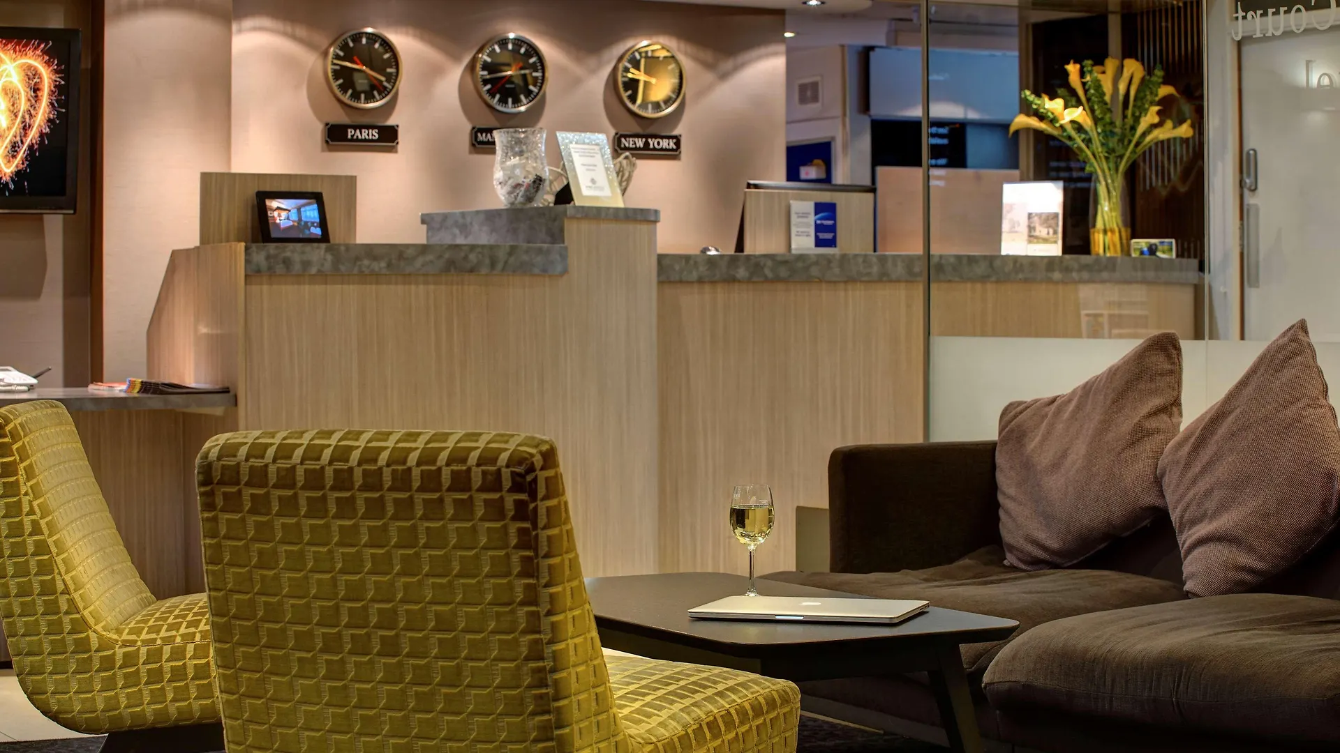 Cresta Court Hotel Altrincham 3*,
