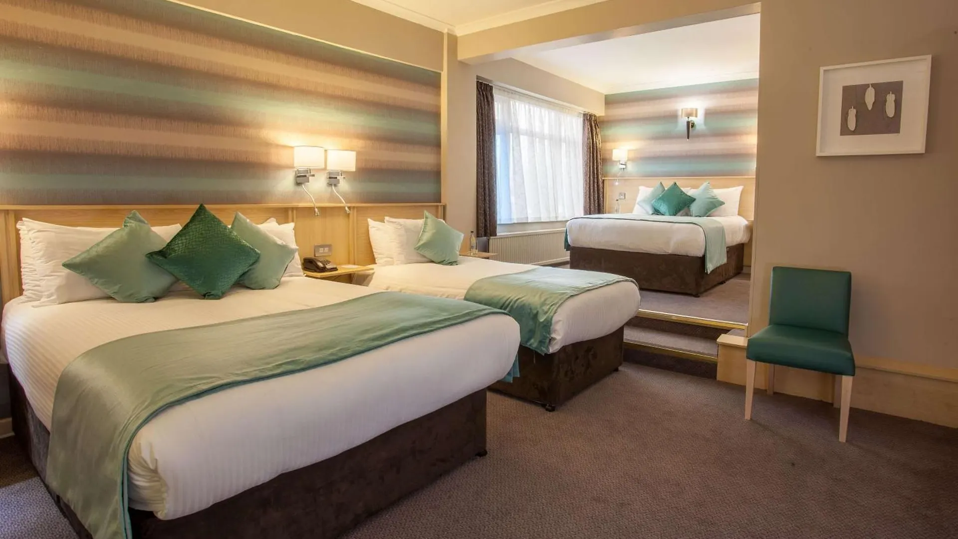 Cresta Court Hotel Altrincham
