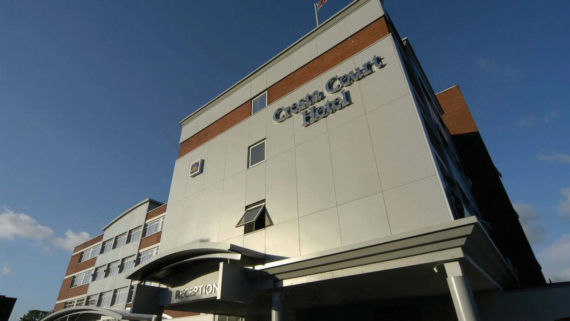 Cresta Court Hotel Altrincham United Kingdom