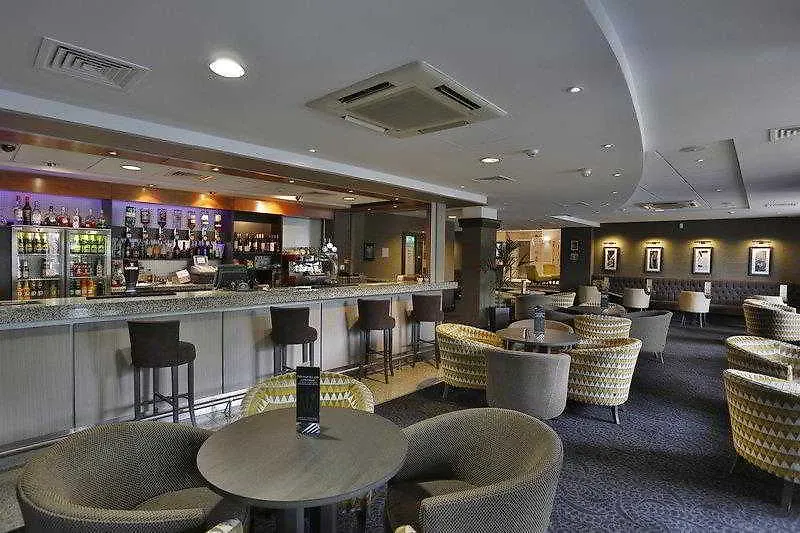 Cresta Court Hotel Altrincham