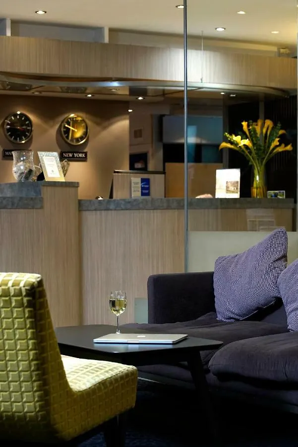 Cresta Court Hotel Altrincham